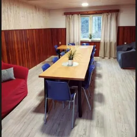 Chata U Brodu Lantställe Destne v Orlickych horach